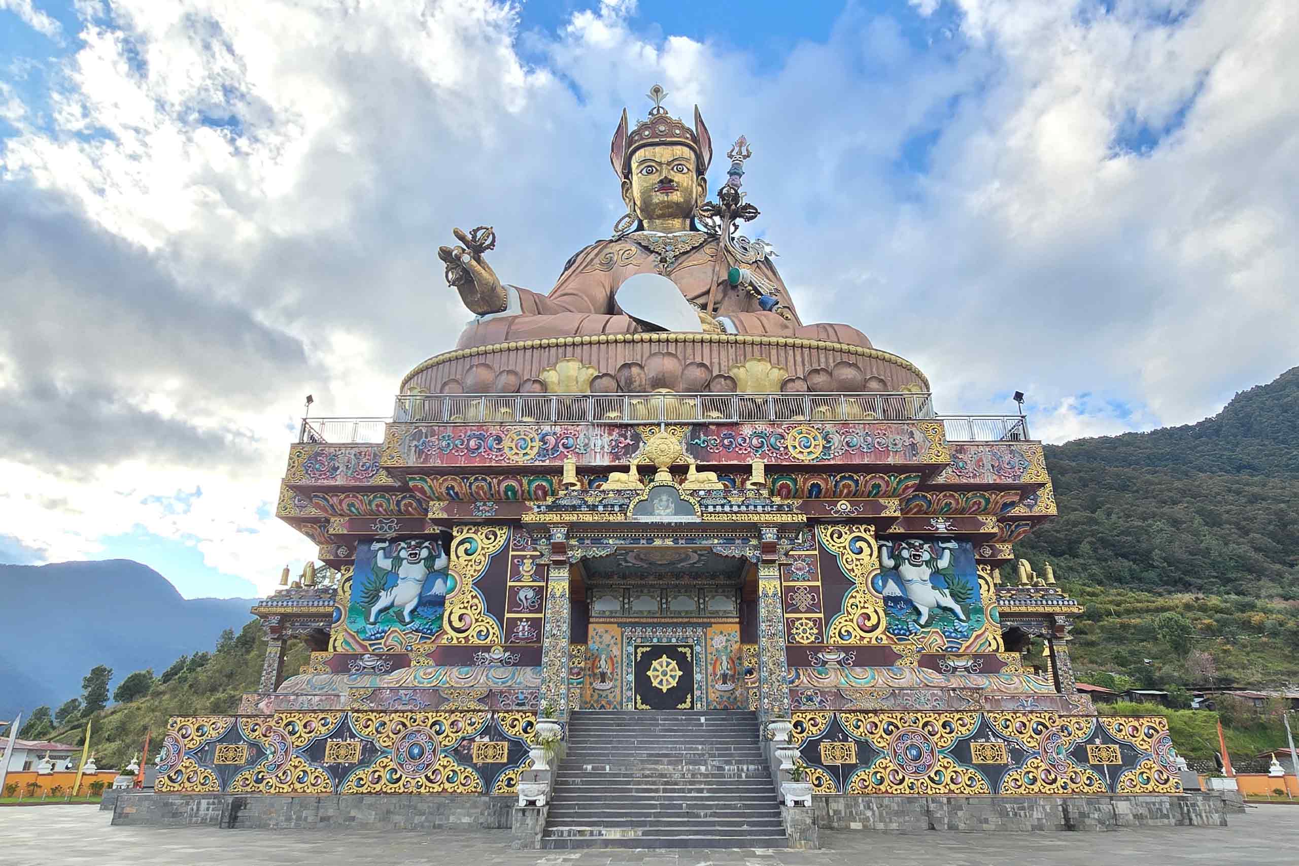 16 Days Western & Central Bhutan Tour